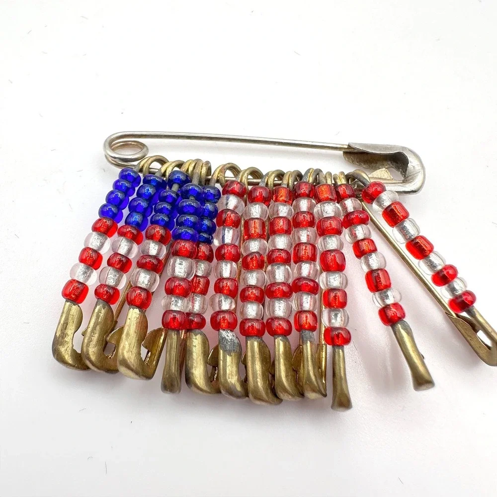 Vintage Y2K American Flag Safety Pins Beaded Women's Classic Fashion Jewelry